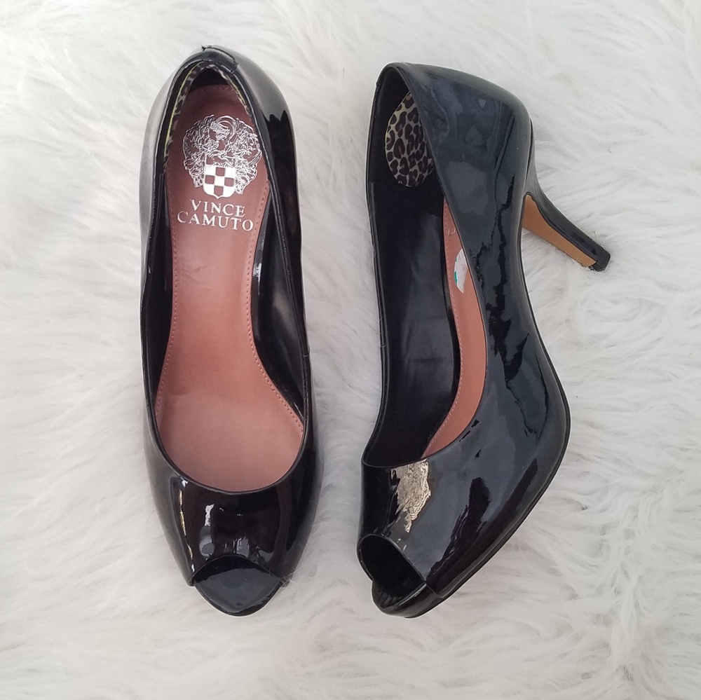 Vince Camuto Patent Peep Toe Heels 8B